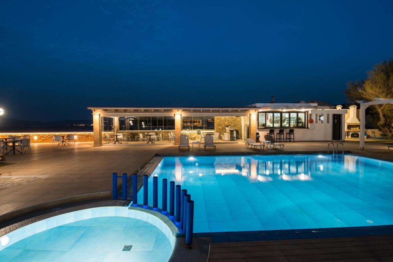 Captain'S Beach Apartments Kíssamos Extérieur photo