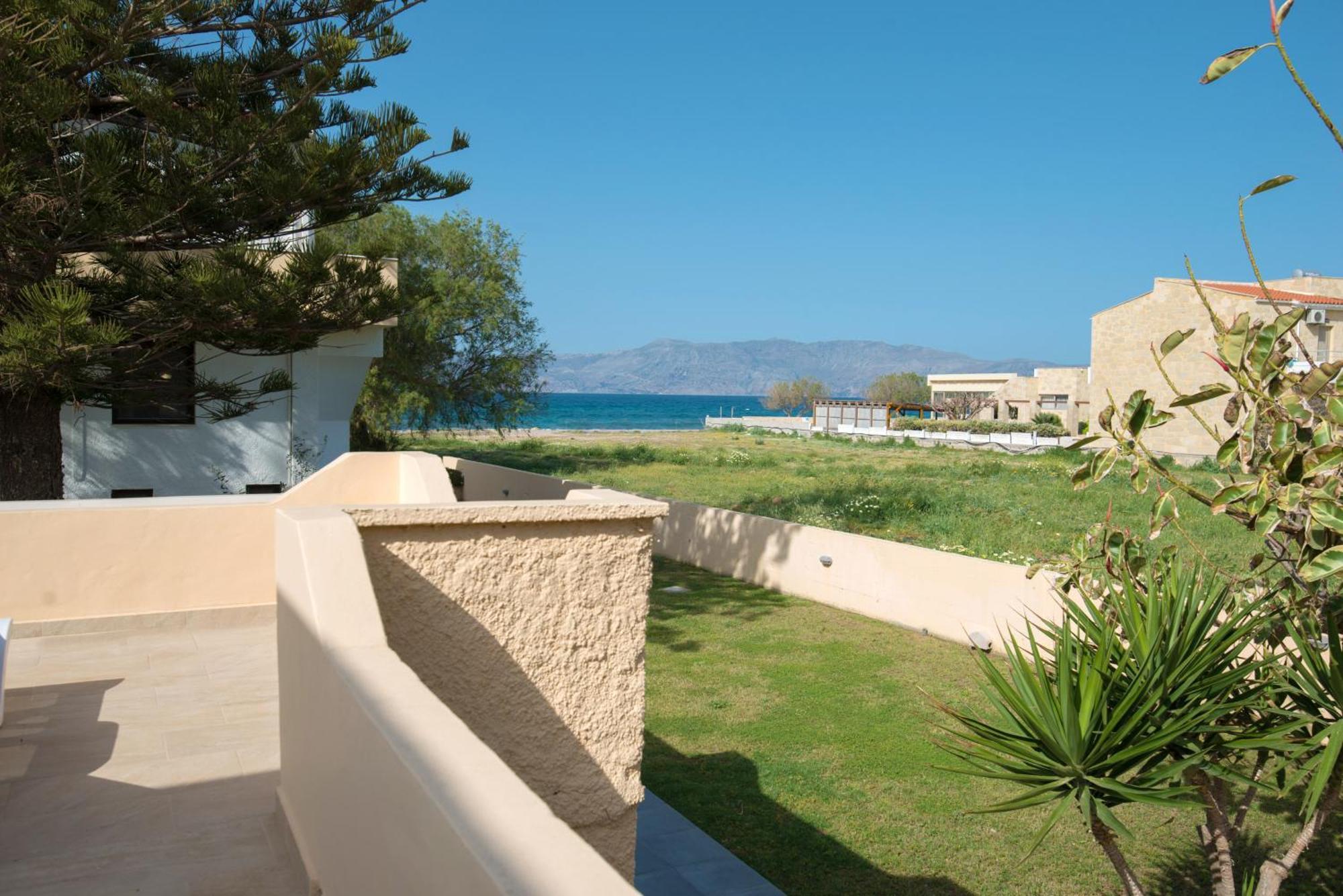 Captain'S Beach Apartments Kíssamos Extérieur photo